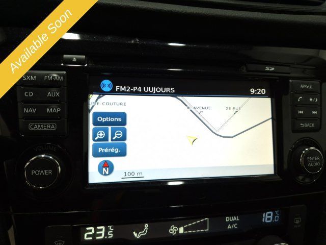 Used 2017 Nissan Rogue SV AWD/4WD image 12