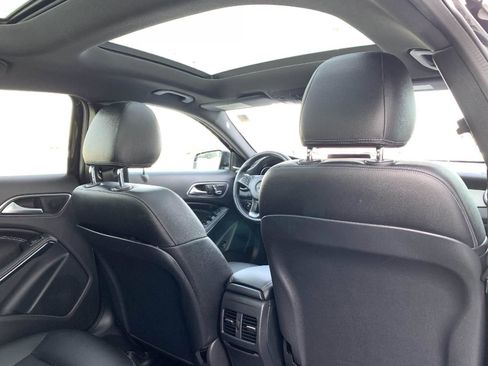 Used 2020 Mercedes-Benz GLA 250 4MATIC image 44