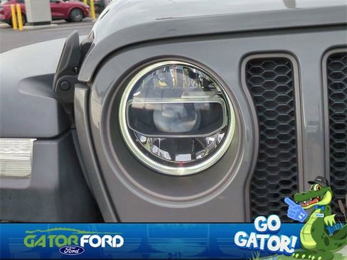 Used 2019 Jeep Wrangler Unlimited Rubicon image 10