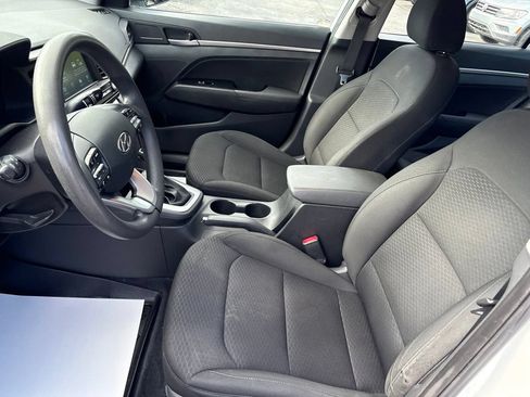 Used 2019 Hyundai Elantra SEL w/ Cargo Package FWD image 9