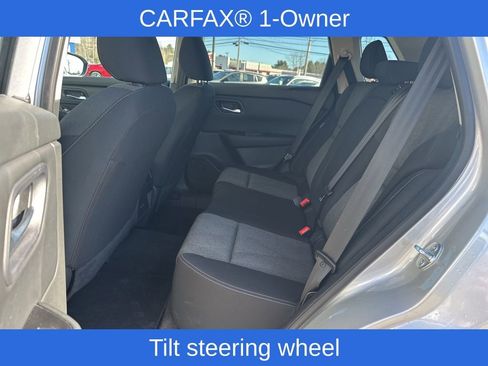 Used 2024 Nissan Rogue SV image 30