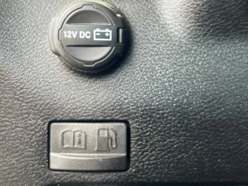 Used 2023 Jeep Wrangler Unlimited Sahara w/ Cold Weather Group AWD/4WD image 56
