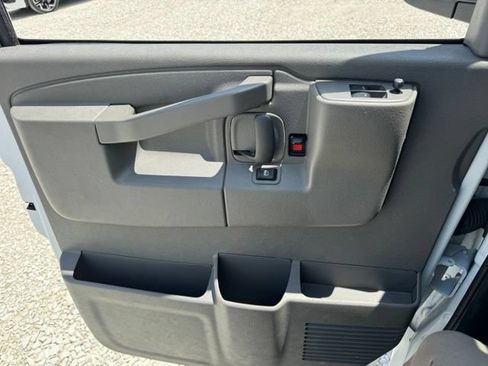 Certified 2025 GMC Savana 2500 w/ Driver Convenience Package RWD image 16