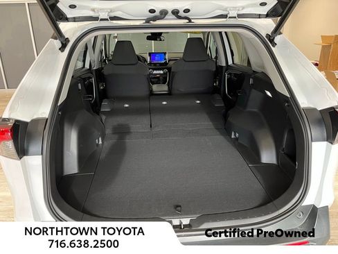 Used 2023 Toyota RAV4 XLE image 24