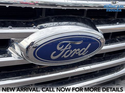 Used 2017 Ford F150 XLT w/ Equipment Group 302A Luxury AWD/4WD image 9
