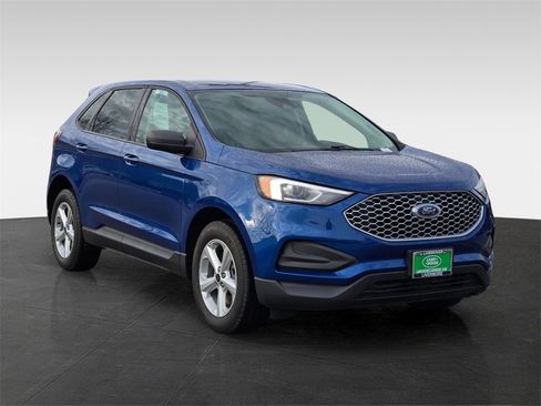 Used 2024 Ford Edge SE image 8