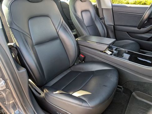 Used 2018 Tesla Model 3 Long Range AWD/4WD image 27