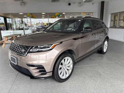 Used 2018 Land Rover Range Rover Velar R-Dynamic SE AWD/4WD image 2