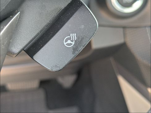 Used 2023 Subaru Forester Limited AWD/4WD image 23