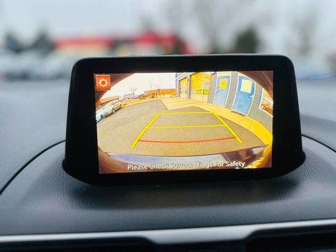 Used 2017 MAZDA MAZDA3 Sport w/ Preferred Equipment Package image 14