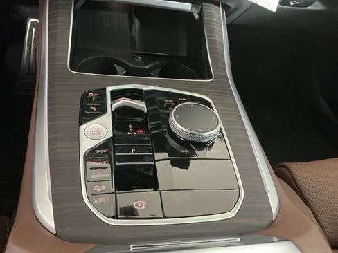 New 2026 BMW X5 xDrive40i w/ M Sport Package image 12