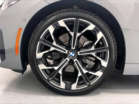 New 2026 BMW 230i xDrive Coupe w/ Convenience Package AWD/4WD image 27