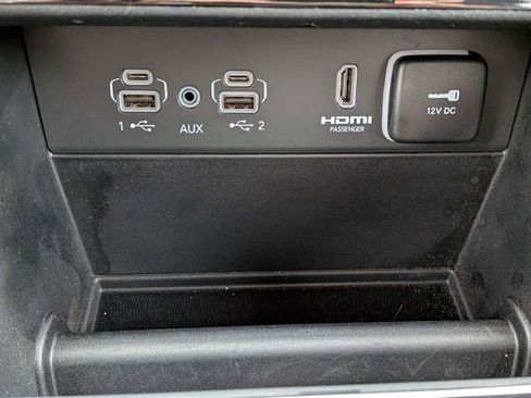 Used 2023 Jeep Grand Cherokee 4WD 4xe image 32