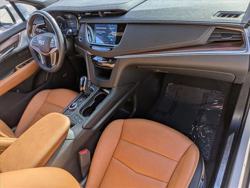 Used 2025 Cadillac XT5 Premium Luxury image 22