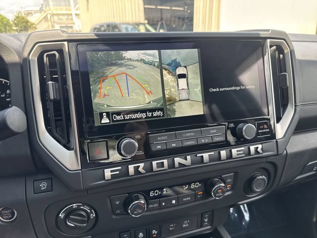 Used 2025 Nissan Frontier SL AWD/4WD image 23