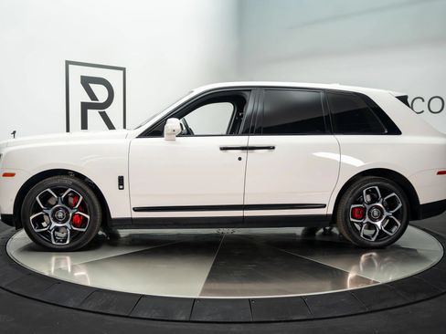 Used 2019 Rolls-Royce Cullinan AWD/4WD image 6