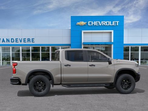New 2026 Chevrolet Silverado 1500 ZR2 AWD/4WD image 5