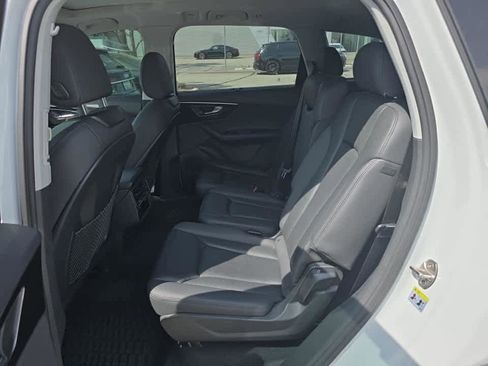 Used 2023 Audi Q7 3.0T Premium Plus w/ Premium Plus Package image 12