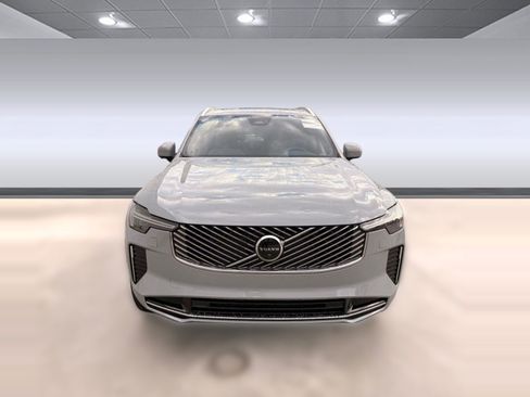 New 2026 Volvo XC90 B6 Plus w/ Protection Package Premier AWD/4WD image 6