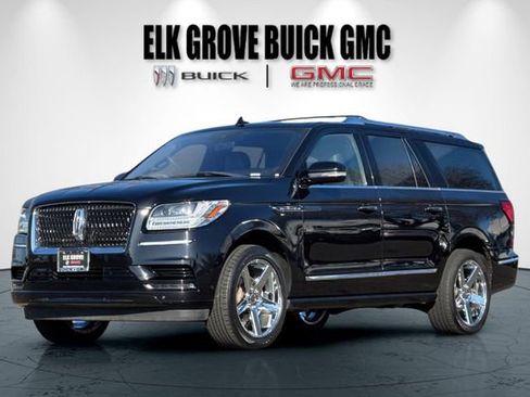 Used 2020 Lincoln Navigator L Reserve w/ Equipment Group 208A Reserve image 8