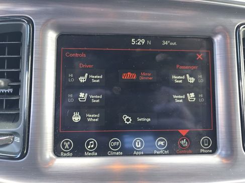 Used 2017 Dodge Challenger R/T Plus image 26