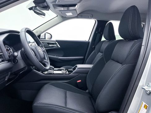 New 2025 Mitsubishi Outlander ES image 12