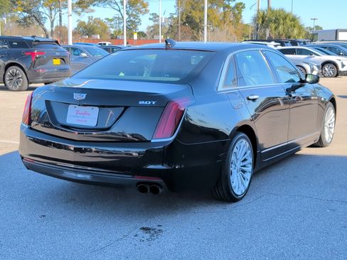 Used 2018 Cadillac CT6 Luxury image 6