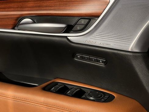 Certified 2025 Cadillac XT5 Premium Luxury w/ Technology Package image 21