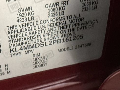 Used 2023 Buick Encore GX Select w/ Sport Touring Package FWD image 27