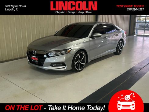 Used 2019 Honda Accord Sport image 1