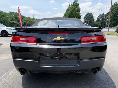 Used 2015 Chevrolet Camaro LT RWD image 4