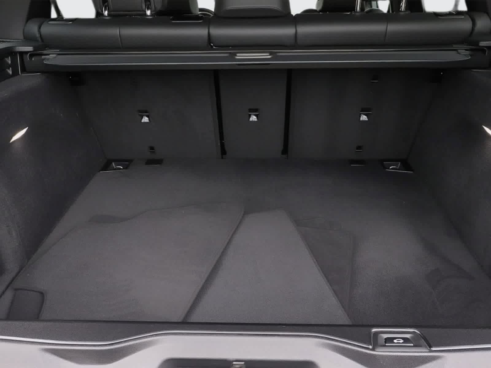 Used 2024 BMW X5 sDrive40i w/ M Sport Package RWD image 16