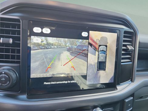 New 2025 Ford F150 Lightning XLT image 28