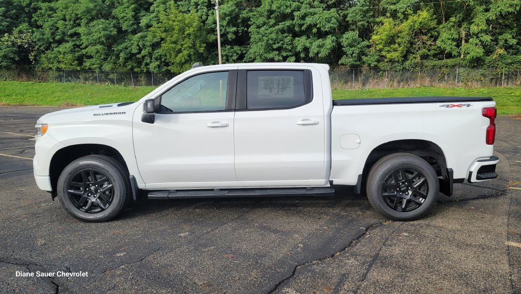 New 2026 Chevrolet Silverado 1500 RST w/ Convenience Package II AWD/4WD image 7