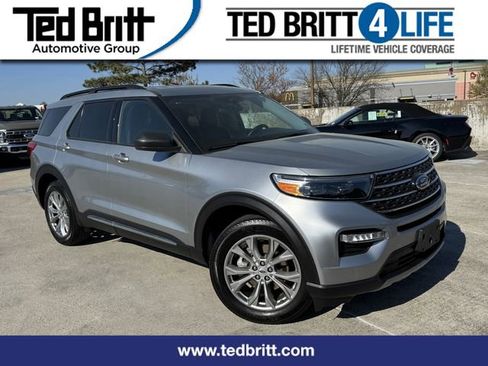 Used 2023 Ford Explorer XLT w/ Equipment Group 202A image 1
