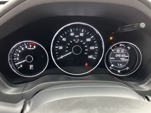 Used 2021 Honda HR-V LX image 25