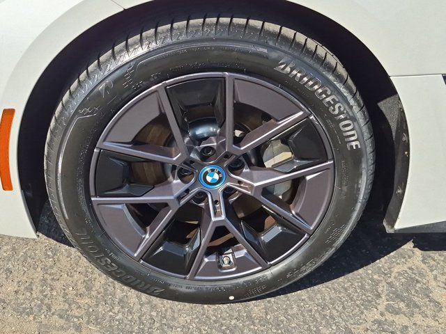 Used 2023 BMW i4 eDrive40 w/ Premium Package RWD image 25