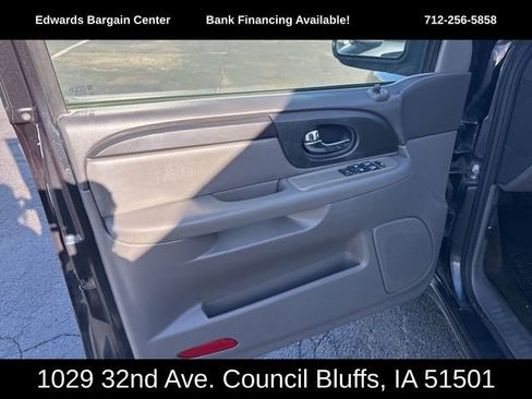 Used 2004 GMC Envoy XUV SLE w/ 1SB Preferred Equipment Group image 13