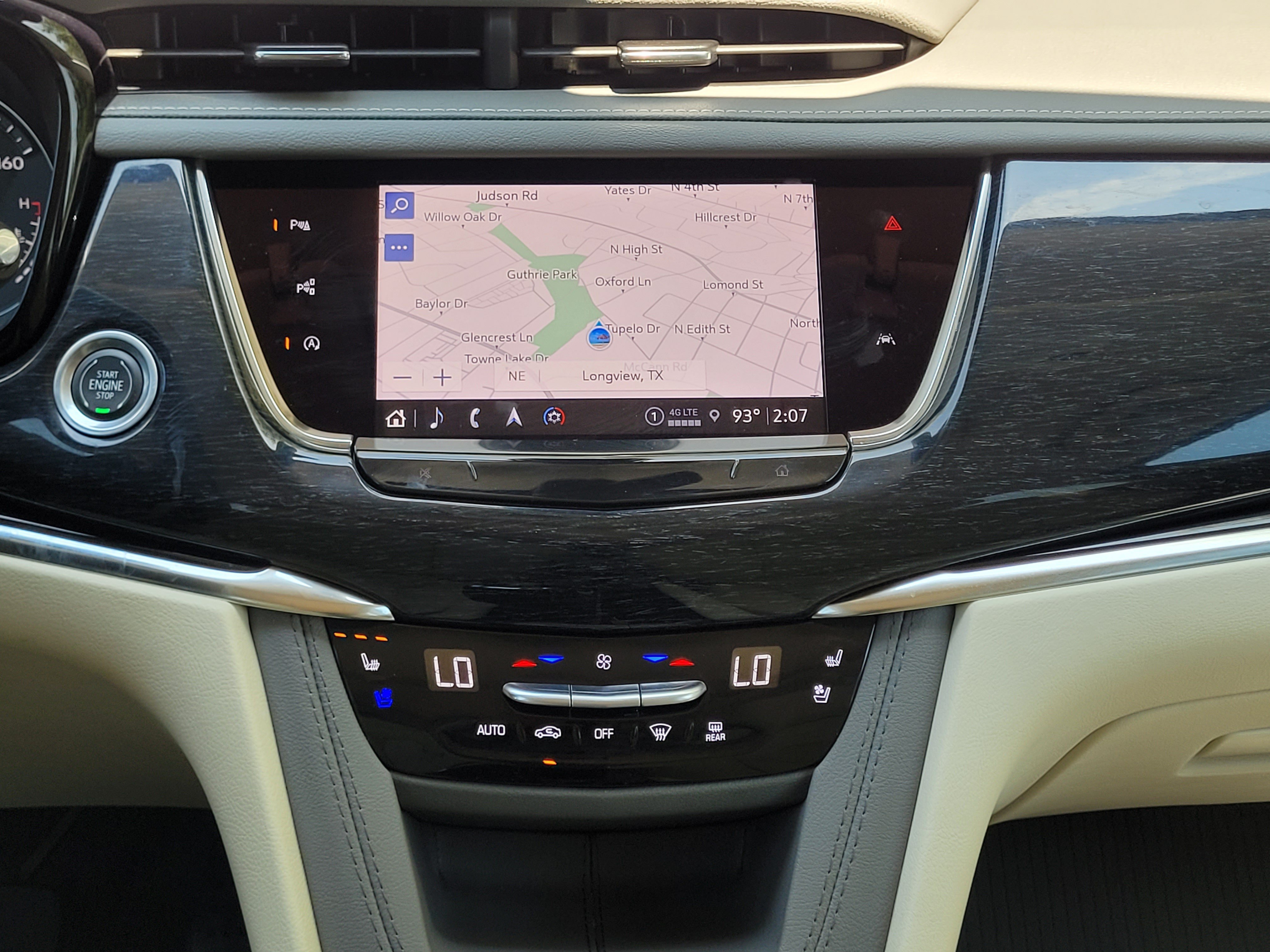 Used 2024 Cadillac XT6 Premium Luxury w/ Technology Package FWD image 15