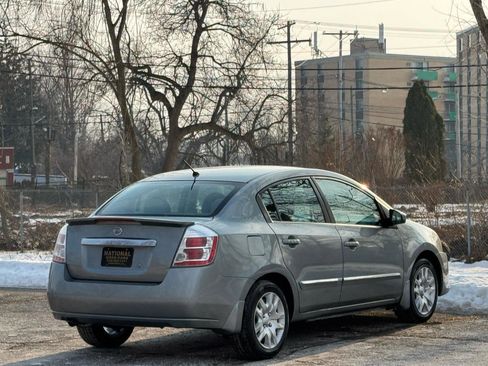 Used 2012 Nissan Sentra 2.0 S image 6