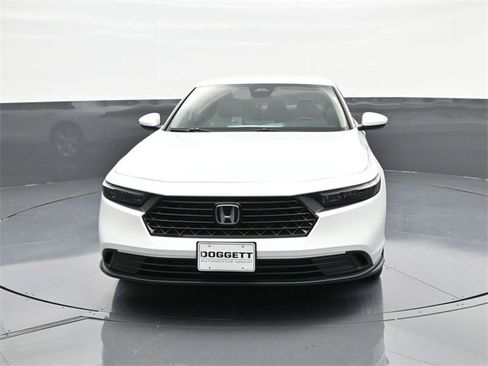 New 2025 Honda Accord LX image 22