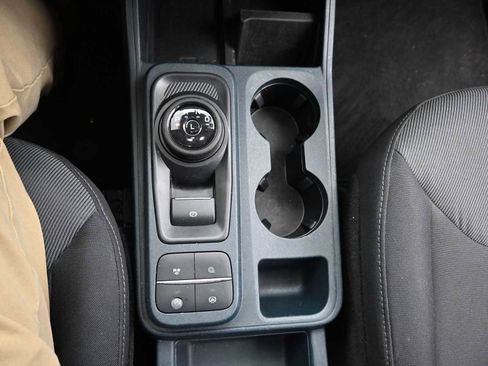 Used 2023 Ford Maverick XL image 13