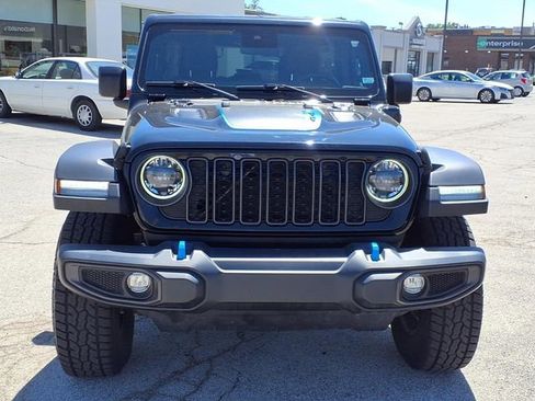 Used 2024 Jeep Wrangler Unlimited Rubicon 4xe AWD/4WD image 22