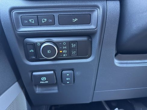 Used 2023 Ford F150 Lariat w/ Equipment Group 502A High image 13