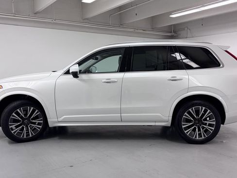 Used 2020 Volvo XC90 T5 Momentum AWD/4WD image 4