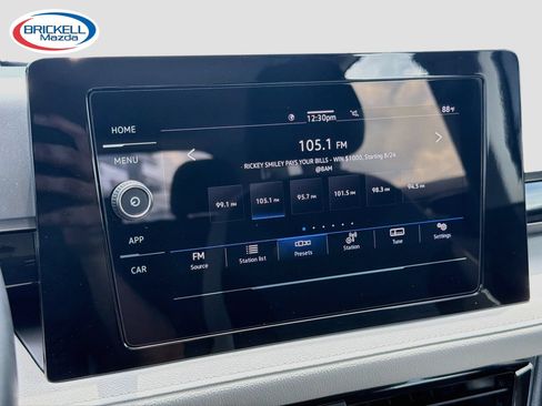 Used 2025 Volkswagen Taos S FWD image 28