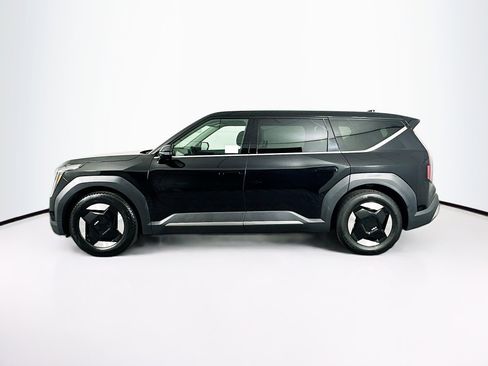 Used 2024 Kia EV9 Light image 4