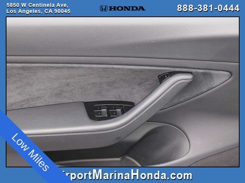 Used 2018 Tesla Model 3 Long Range RWD image 25
