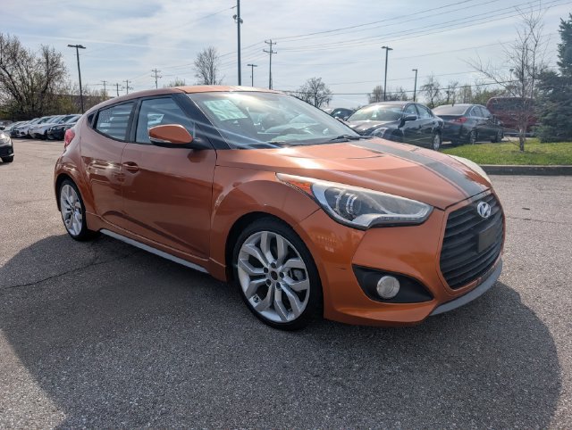 Used 2014 Hyundai Veloster Turbo FWD image 1