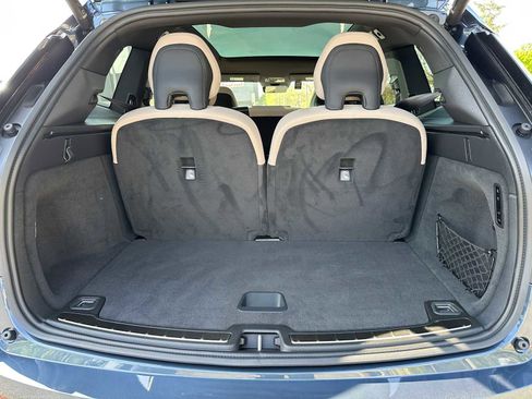 New 2025 Volvo EX90 Ultra image 14